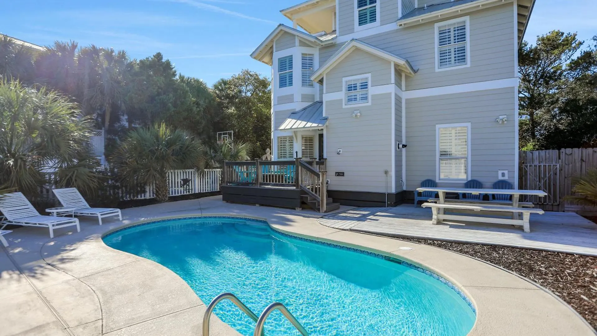 Cuda Villa Destin 0*,  United States